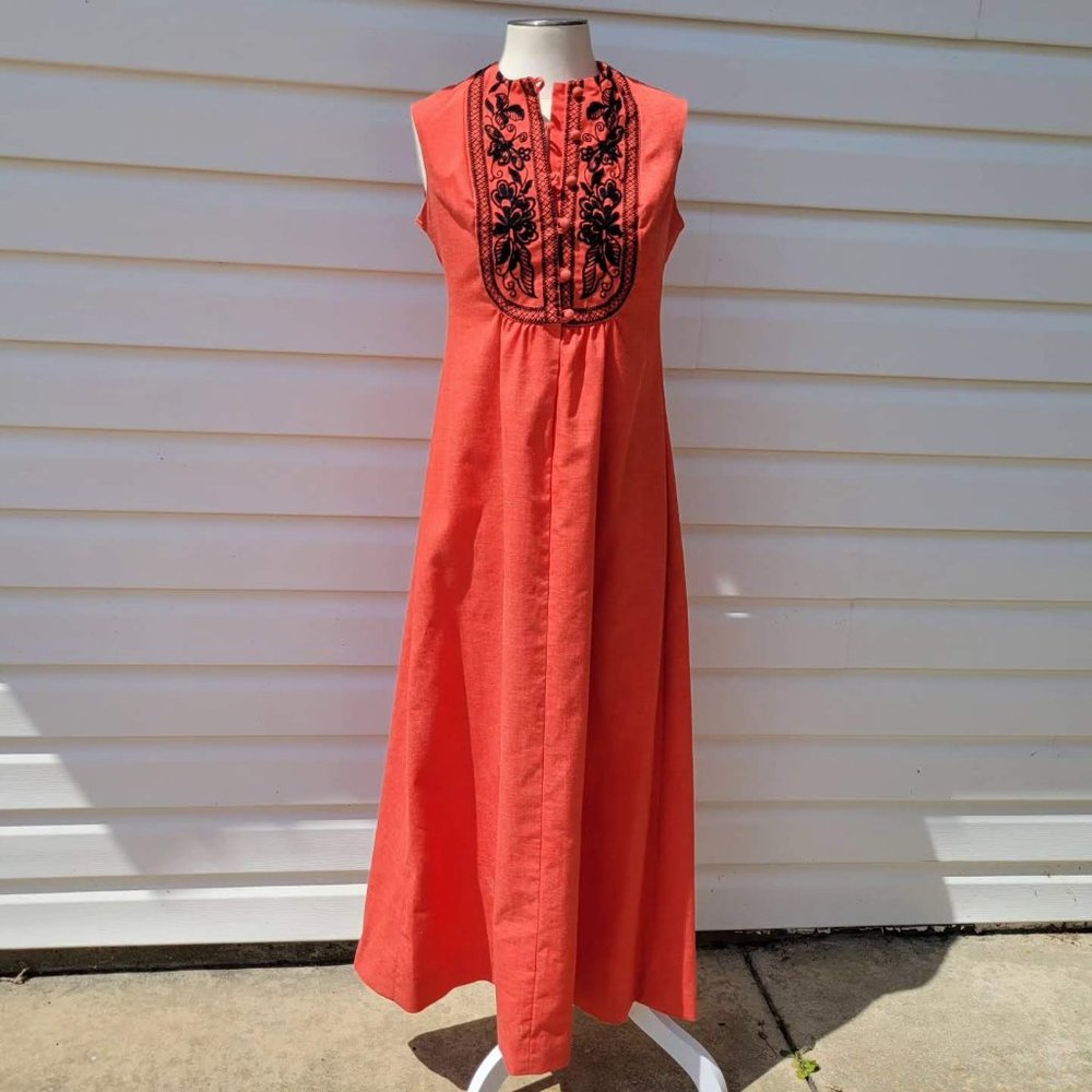 1960s Rae Dolls of San Francisco Boho A Line Maxi with Embroidery Size Medium